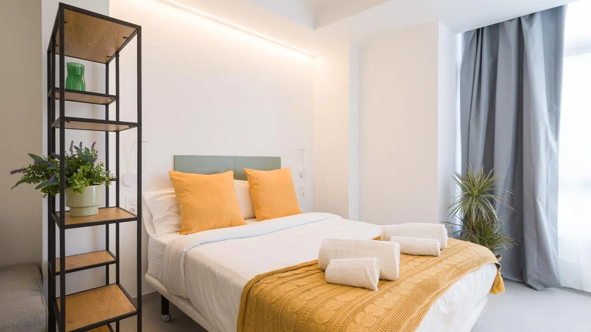 Shabolo Apartments Las Palmas  Las Palmas de Gran Canaria